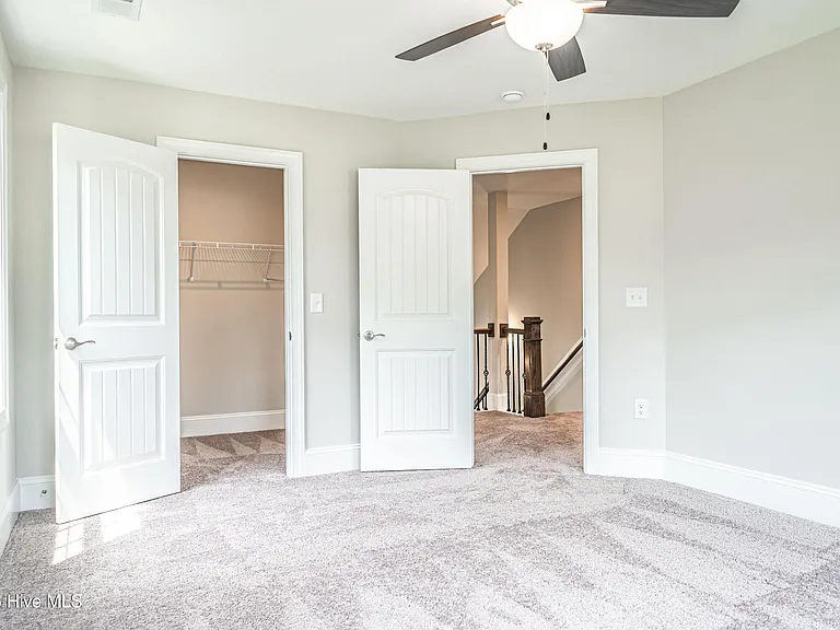 315 Mashie Ct — Photo 34