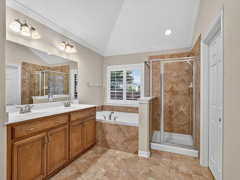 307 Highland Ridge Dr — Photo 18