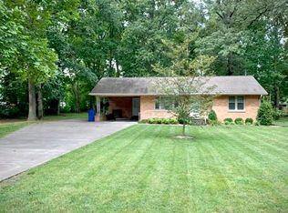 110 Hickory Dr, Murray, KY 42071