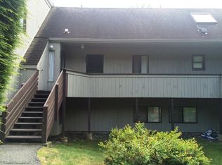 105 Williams Ln #KW5W, Hartford, VT 05047