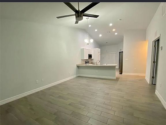 2nd image of 4421 29th St SW #1