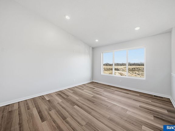 3rd image of 5024 N 35th Ct