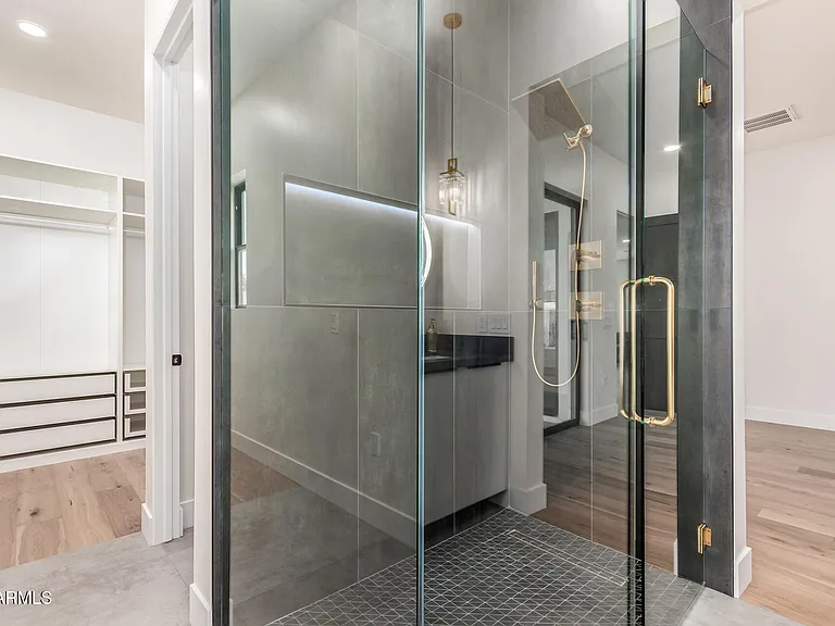 3014 E Avalon Dr — Photo 21