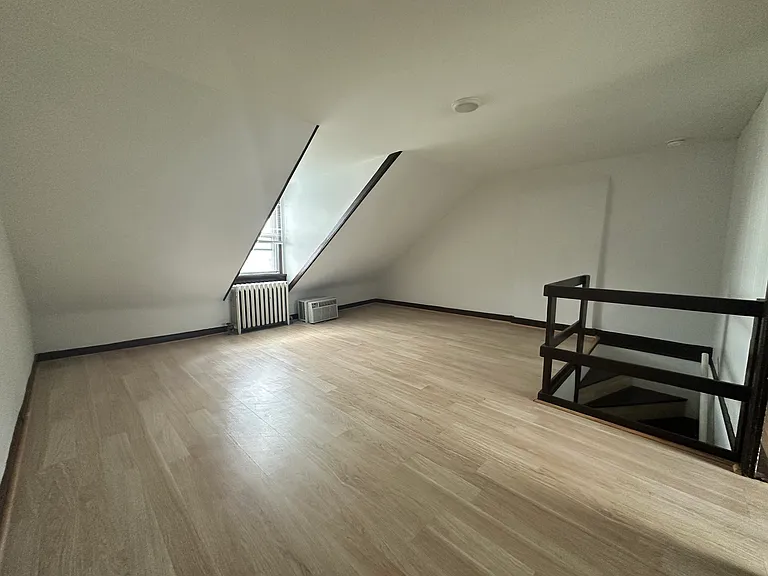 2714 Pratt St — Photo 26