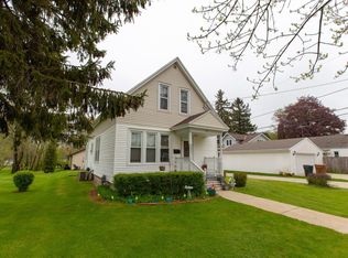 405 Emerson Ave, South Milwaukee, WI 53172