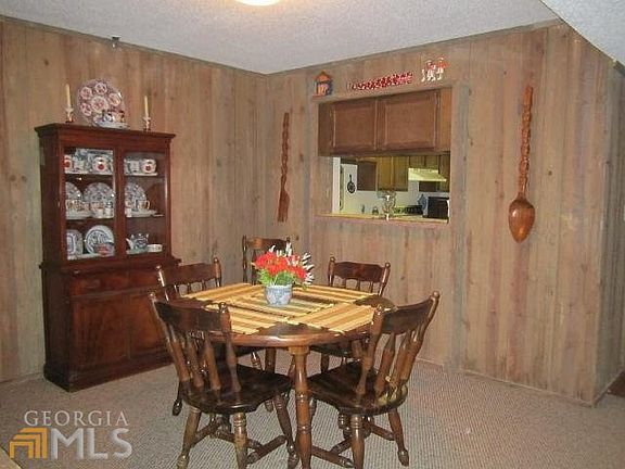 5th image of 239 Shakespeare Dr Unit 315