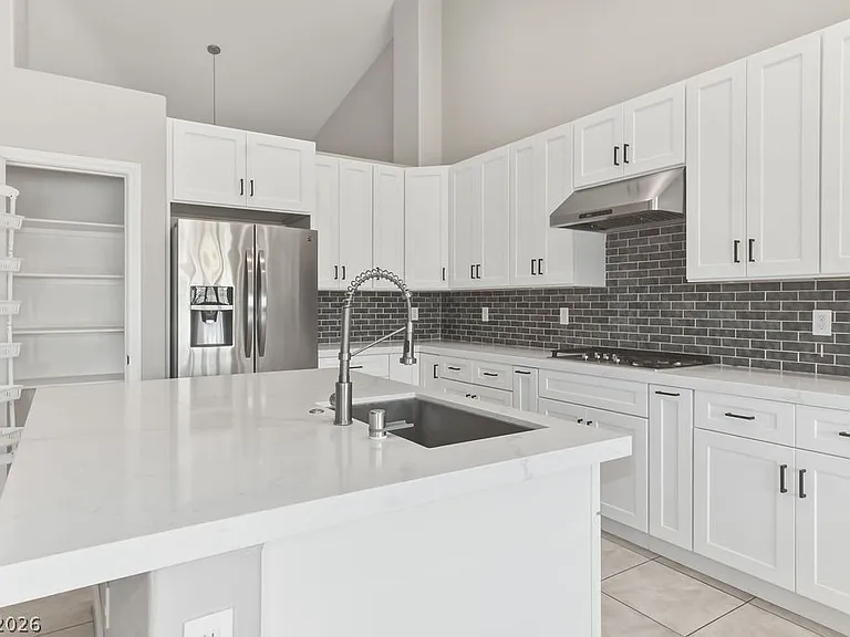 11209 Dell Cliffs Ct — Photo 14