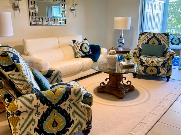 5435 Rattlesnake Hammock Rd APT 204E, Naples, FL 34113