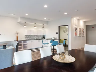 Model and Amenity Tour