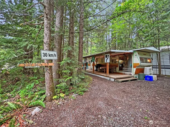 151 5 Big River Boulevard W, Deming, WA 98244