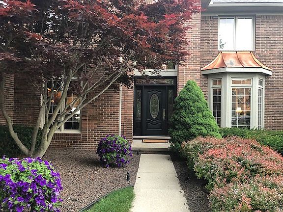 2nd image of 291 Highlands Dr