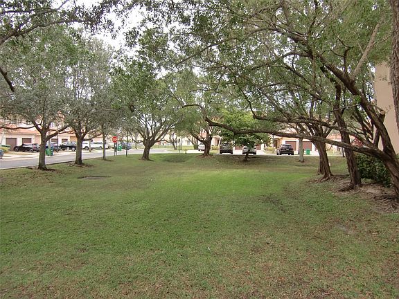 2nd image of 8845 S Isles Circle #8845
