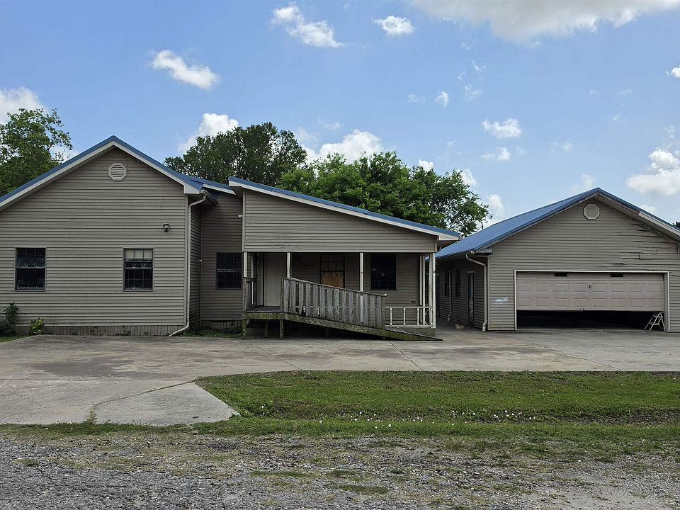 1st image of 3512 10th St