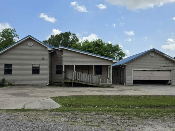 3512 10th St, Beaumont, TX 77705