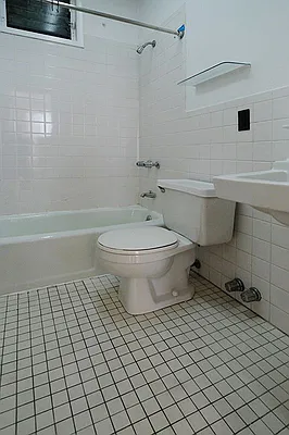 Rented by CG Realty | media 22