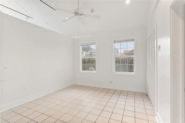4324 Cadiz St — Photo 9
