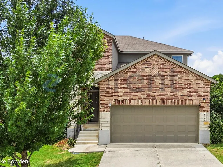2122 Flintshire Dr #1 — Photo 2
