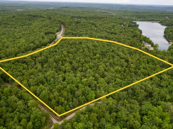 1730 Onaga Rd, Cherokee Village, AR 72529