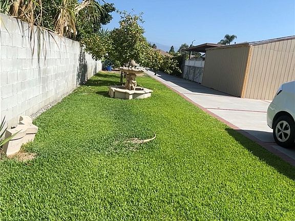 3rd image of 11672 Ranchito St