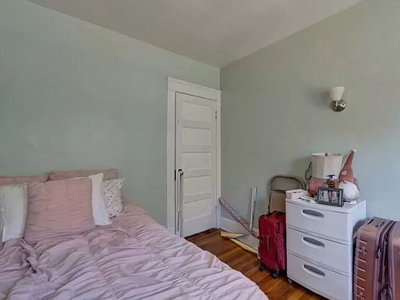 5th image of 1202 Cook Ave #2