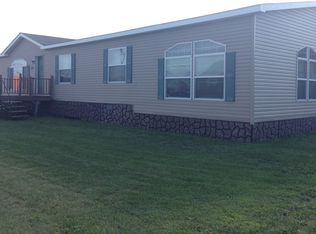 320 5th St SE, Lamoure, ND 58458