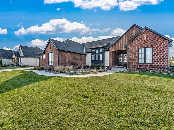 3rd image of 11605 E Brookview Cir