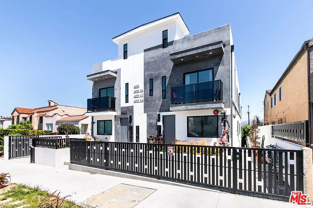 4 bed, 3.0 bath, 2207 sqft, $5,377 — Photo 1