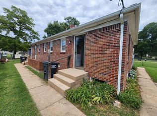 1829 S Glenn St, Wichita, KS 67213