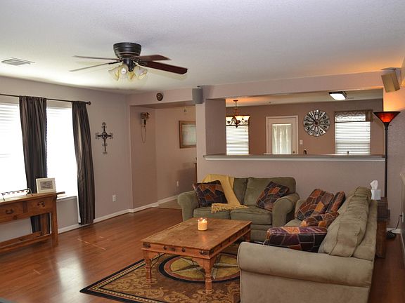 3rd image of 18215 Jills Way Ln
