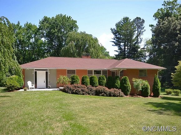 1st image of 3146 Charlyne Dr