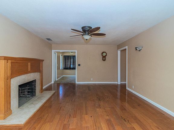4th image of 6546 N Bungalow Ln