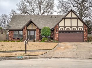 1517 S Magnolia Ave, Broken Arrow, OK 74012