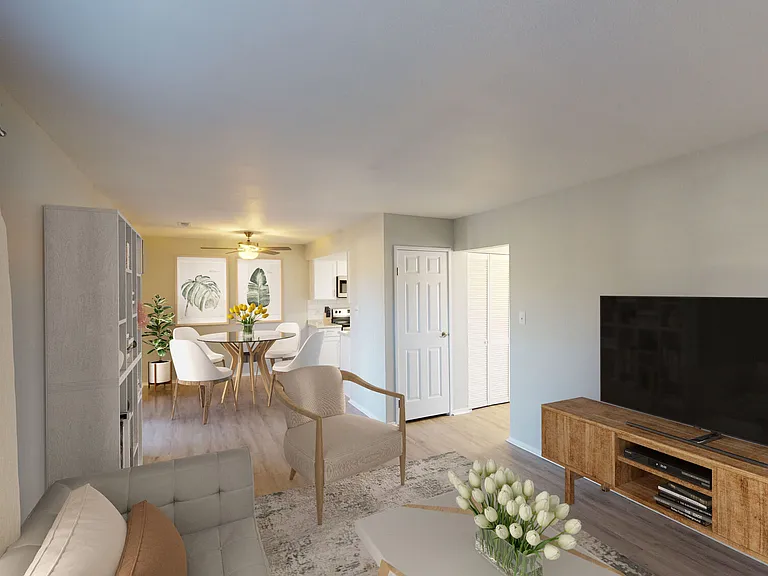 Lago Vista Apartments — Photo 51