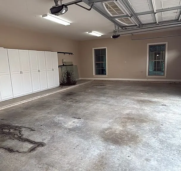 9572 Rochel Dr — Photo 110