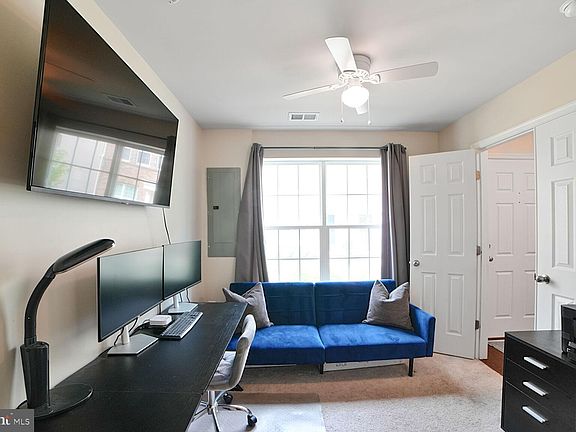 4th image of 12521 Honey Locust Way