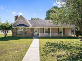712 Lyndale Ct, Saraland, AL 36571