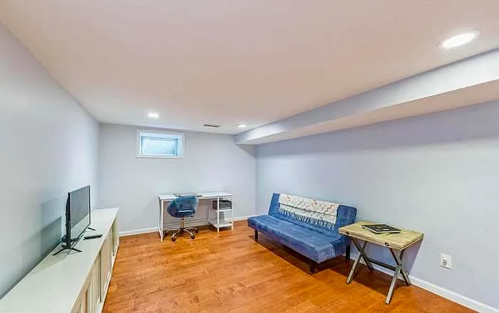 971 Conestoga Rd — Photo 8
