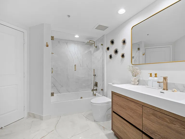 347 N New River Dr E #1203 — Photo 16