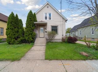 2010 55th St, Kenosha, WI 53140
