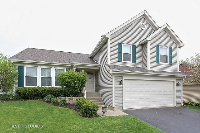 573 Shaker Ln photo 1