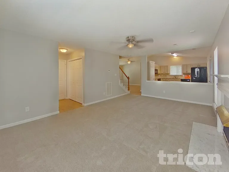 7948 Travers Run Dr — Photo 3