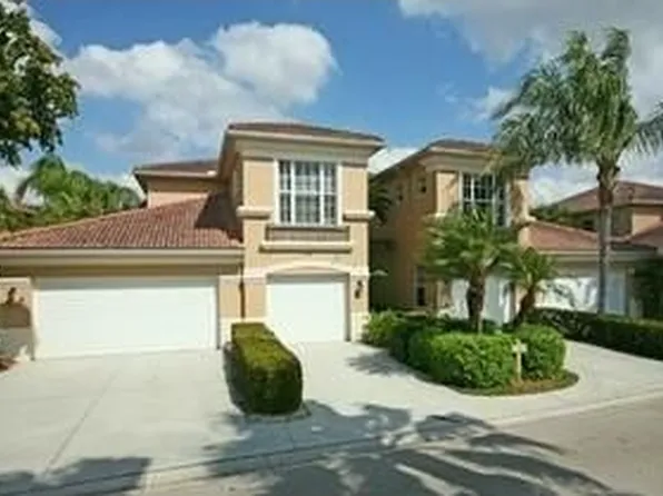 2415 Ravenna Blvd Unit 102, Naples, FL 34109