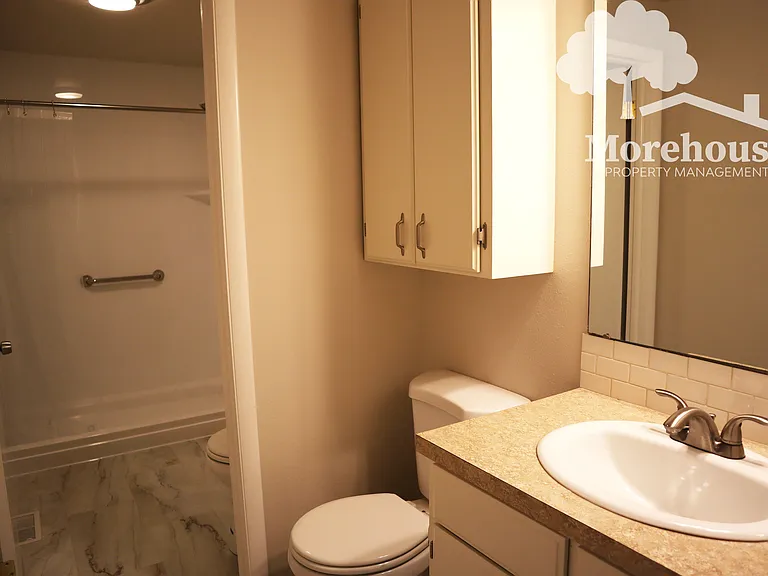 210 W Arrowrock Ln — Photo 22