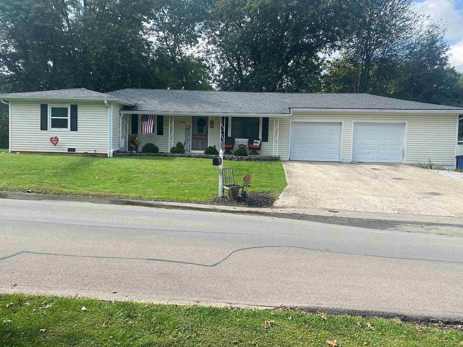 1711 Central Ave photo 1