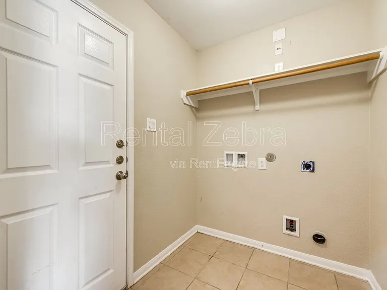 517 Misty Mountain Dr — Photo 9