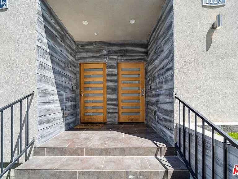 1123 Browning Blvd #1123 — Photo 24
