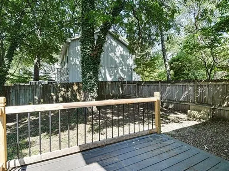 13330 Walnut St — Photo 25