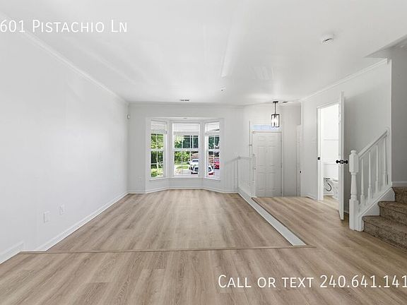 2nd image of 4601 Pistachio Ln
