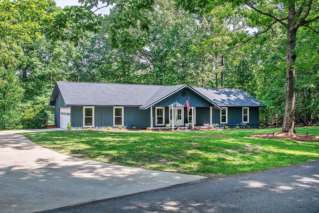 494 Fairway Rdg - Property Image