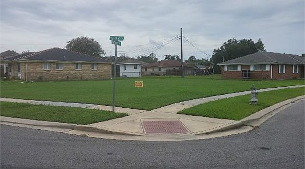 1st image of 2813 Bradbury